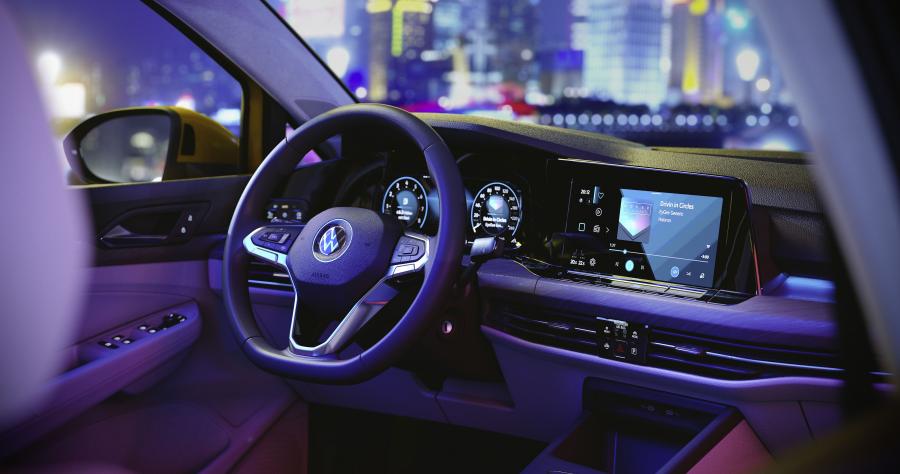 Панель приборов Volkswagen Golf Style 2020 года  (WW) (фото 35 из 97)